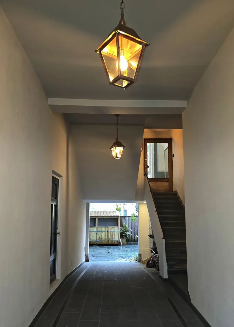 rehabilitert portrom i gammel bygård på Majorstuen