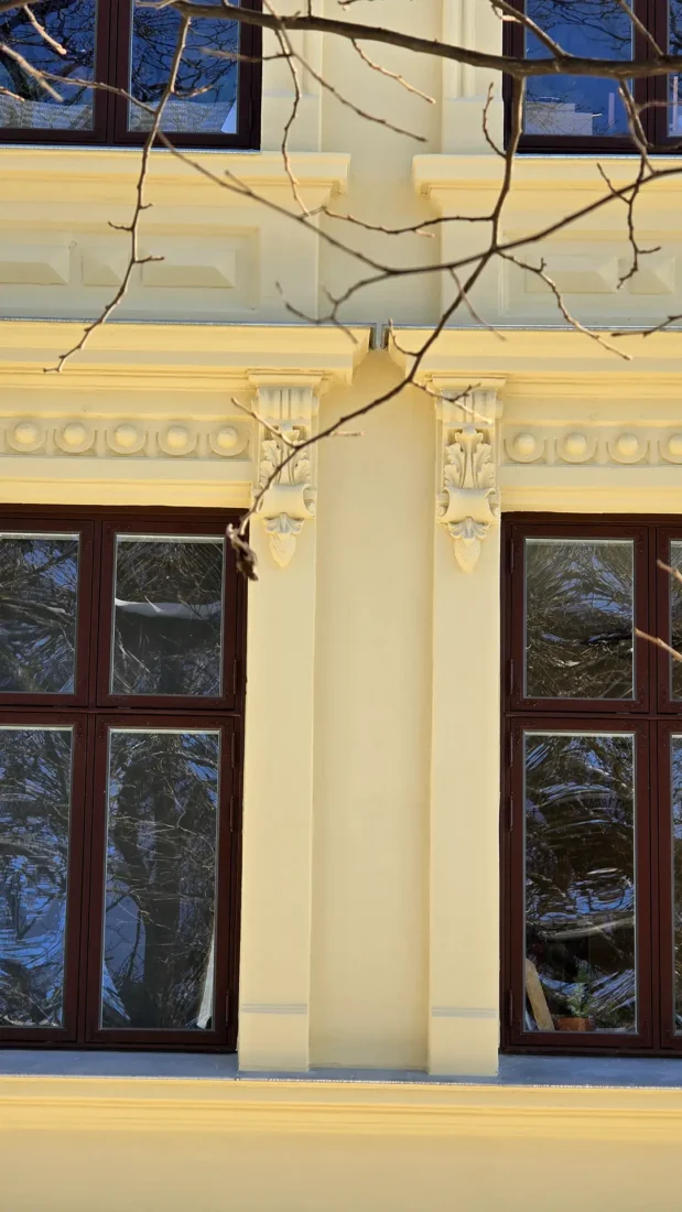 detaljer i fasade